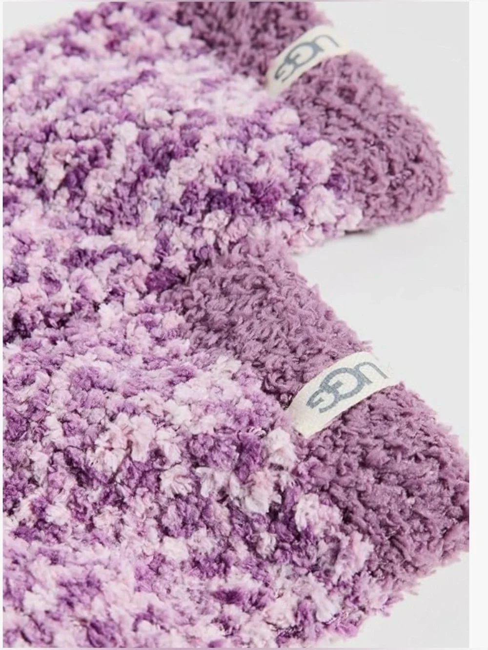 UGG Women’s Cozy Chenille Casual Crew Socks - Fits Size 5-10